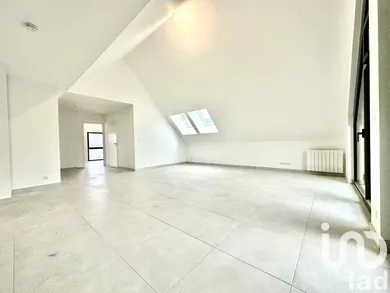 Apartment in Quimper (29000)