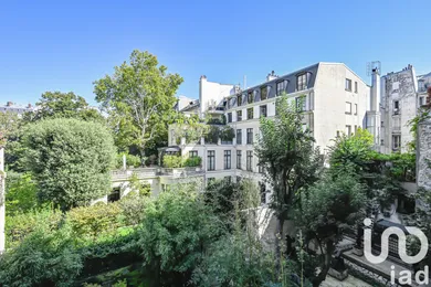 Apartment at Paris (75007)