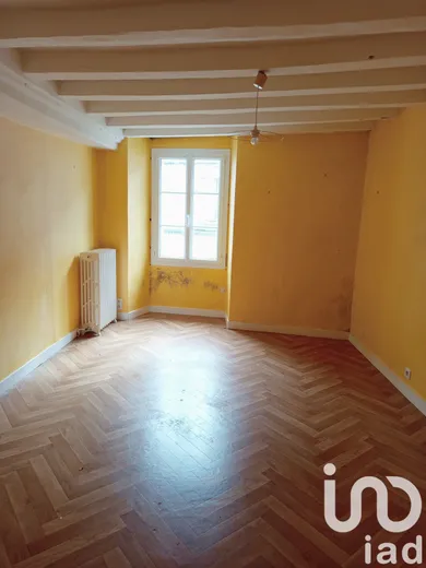 Townhouse in Meslay-du-Maine (53170)