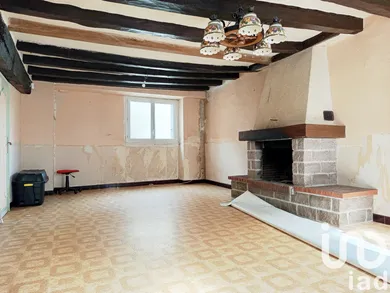 Townhouse in Meslay-du-Maine (53170)