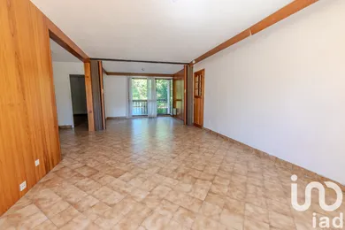 Apartment in Moirans (38430)