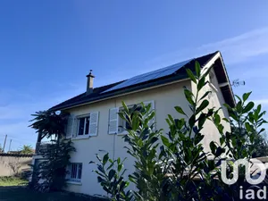 Traditional house at Sainte-Agathe-la-Bouteresse (42130)