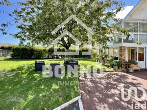 Maison traditionnelle à Basse-Goulaine (44115)