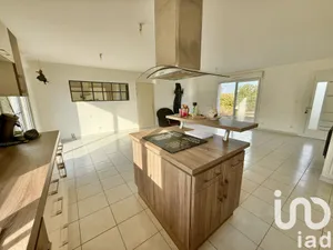 Detached house at Châteauneuf-Val-de-Bargis (58350)