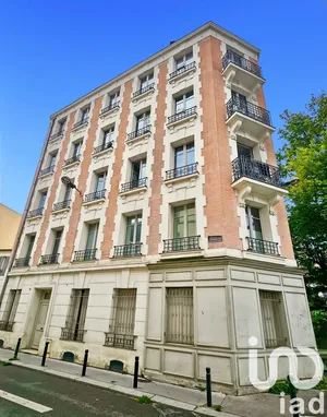 Apartment at Saint-Denis (93200)