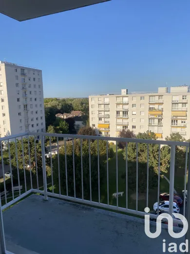 Apartment in Troyes (10000)