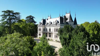 Château à Jarnac (16200)