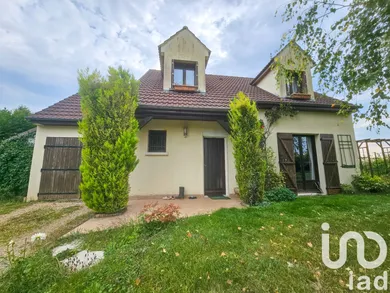 House at Marolles-sur-Seine (77130)