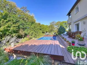 Architectural house at Ogy (57645)