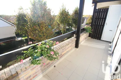 Duplex à Montigny-le-Bretonneux (78180)