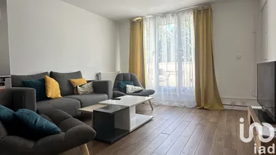 Duplex at Cergy (95800)