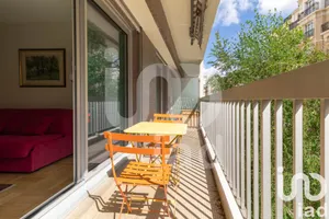 Apartment at Paris (75012)