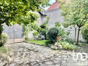 Maison à La Grande-Paroisse (77130)