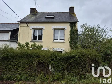 Maison de campagne à Maël-Carhaix (22340)