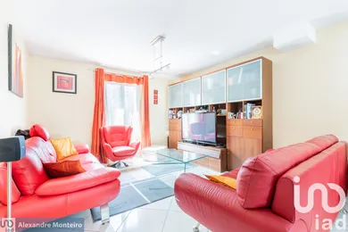 House in Mandres-les-Roses (94520)