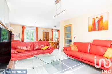 House in Mandres-les-Roses (94520)