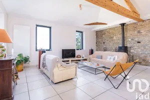 House at Mornant (69440)