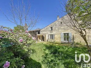 Maison à Saint-Médard-de-Guizières (33230)