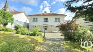 House at Rennepont (52370)
