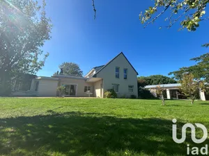 Maison traditionnelle à La Chapelle Saint Laud (49140)