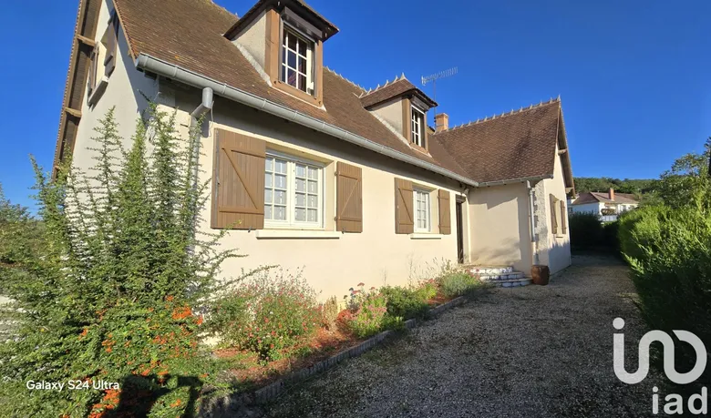 Maison 7 pièces 135 m² · à Saint-Amand-Montrond · 135 m² · 179 850 €