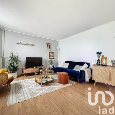 Apartment in Créteil (94000)