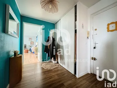 Apartment in Créteil (94000)