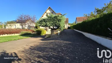 House in Saint-Amand-Montrond (18200)