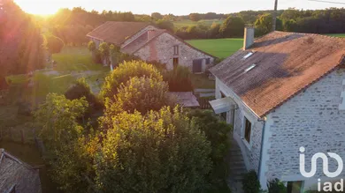Traditional house in Chalais (24800)