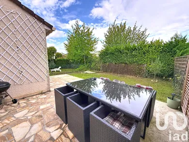 Traditional house at VILLABE (91100)