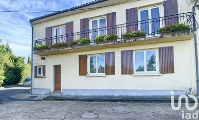 Village house in Abzac (33230)