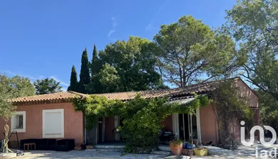 House at Le Luc (83340)