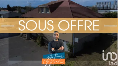 Traditional house at Chambœuf (42330)