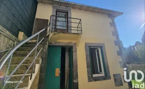 Townhouse at la bourboule (63150)