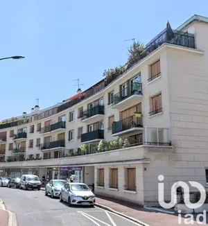 Apartment at Le Vésinet (78110)