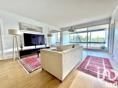 Appartement à Courbevoie (92400)