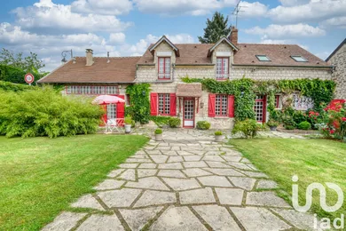 House at Arronville (95810)