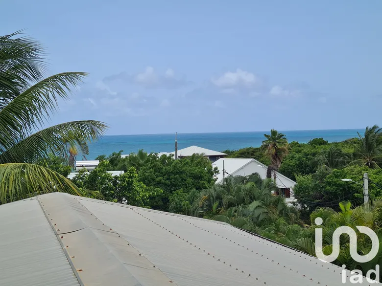 Maison 6 pièces 140 m² · à Sainte-Anne · 140 m² · 468 000 €