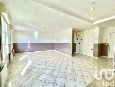 Appartement à Saint-Fargeau-Ponthierry (77310)