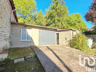 Maison de village à Vézinnes (89700)