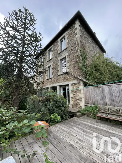 Maison de campagne à Sussac (87130)