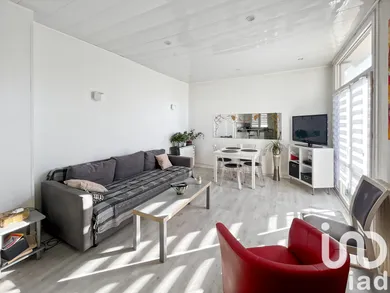 Appartement à Saint-Étienne (42100)