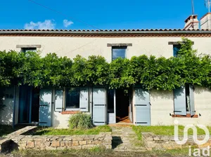Maison traditionnelle à Bouguenais (44340)