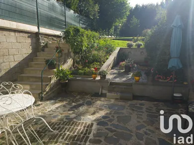 Townhouse at Bogny-sur-Meuse (08120)