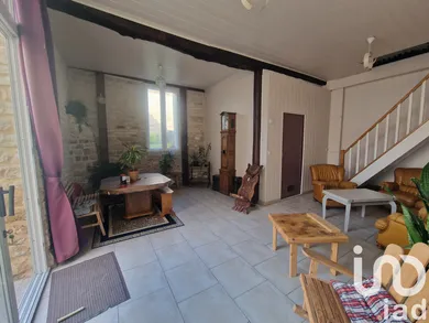 Maison à Ancy-le-Franc (89160)