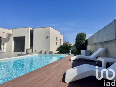 Maison d'architecte à Corneilla-la-Rivière (66550)