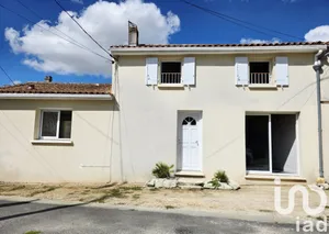 Maison de village à Rouillac (16170)