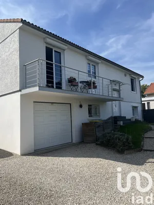 Maison à Clermont-Ferrand (63000)