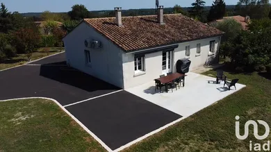 Maison traditionnelle à Dirac (16410)