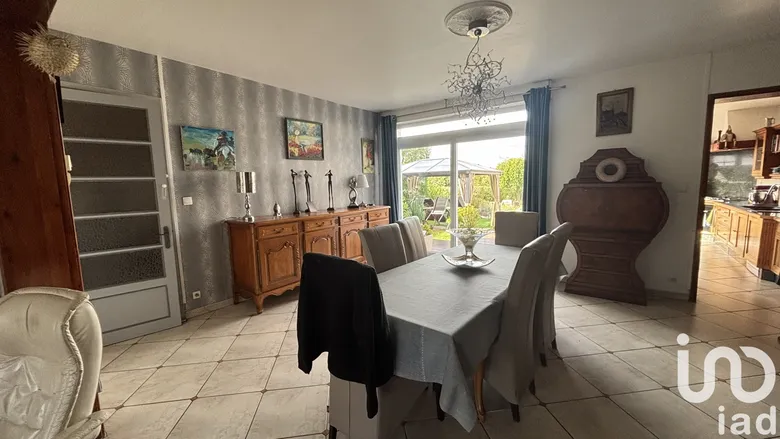 Maison 7 pièces 172 m² · à Saint-Pierre-Brouck · 172 m² · 293 500 €